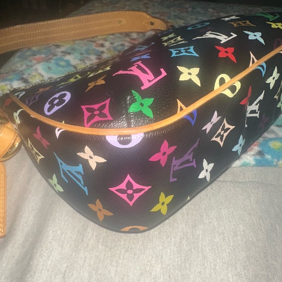 Louis Vuitton Monogram Multicolor Lodge PM Bag - Picture 8 of 17